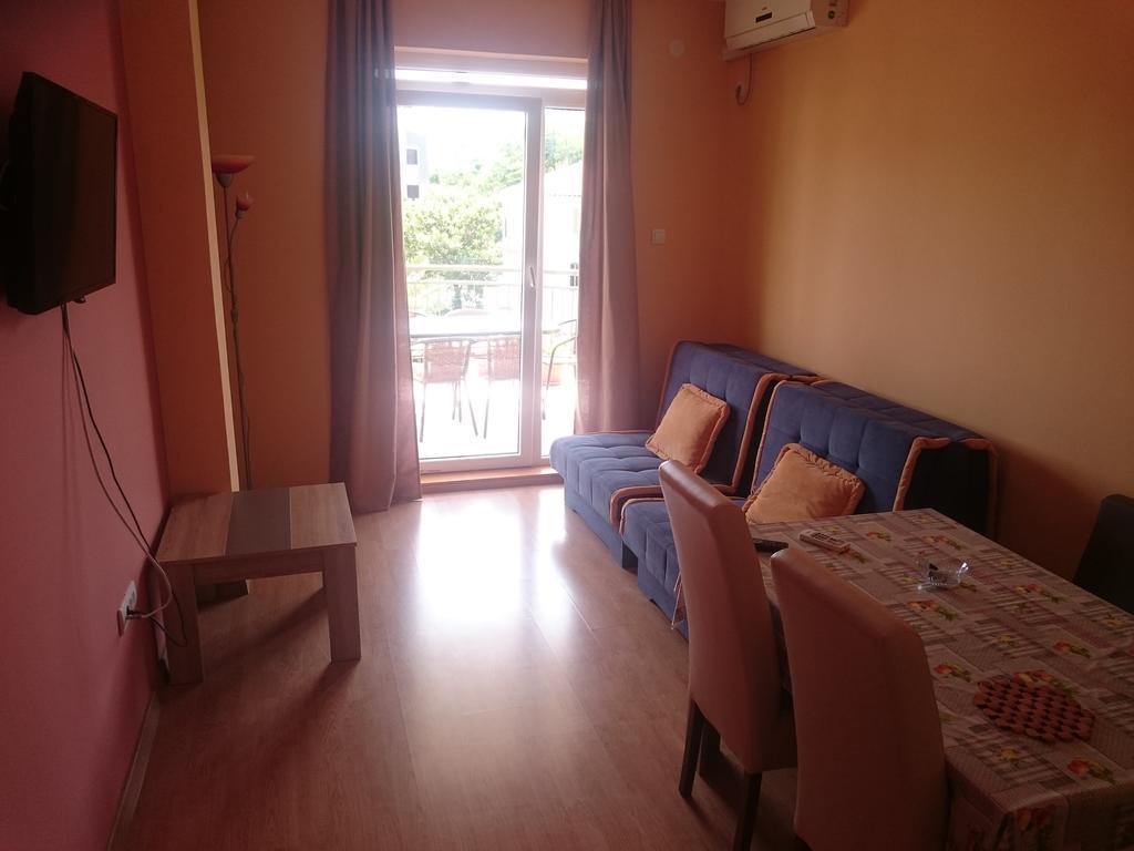 Apartments Olga Tivat Luaran gambar